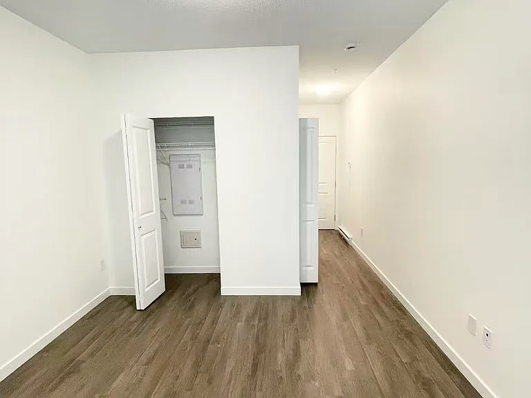 15733 85th Ave #12 — Photo 6