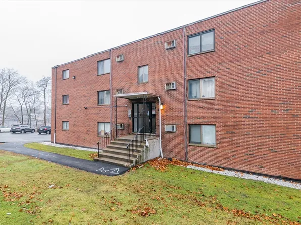 141 Commercial St APT 3, Braintree, MA 02184