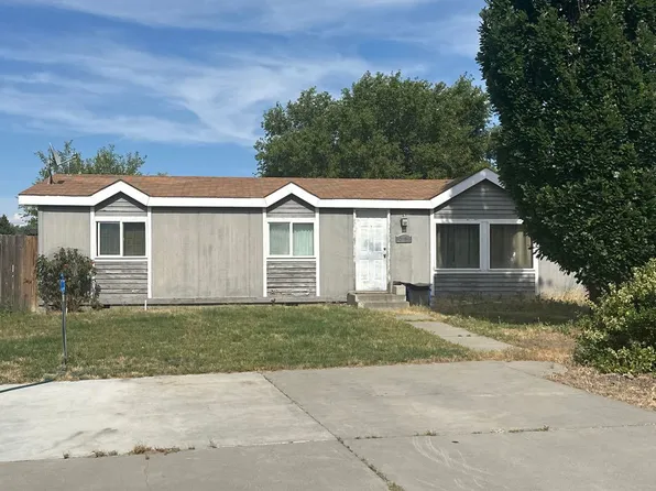 2104 N Rhode Island Ct, Kennewick, WA 99336