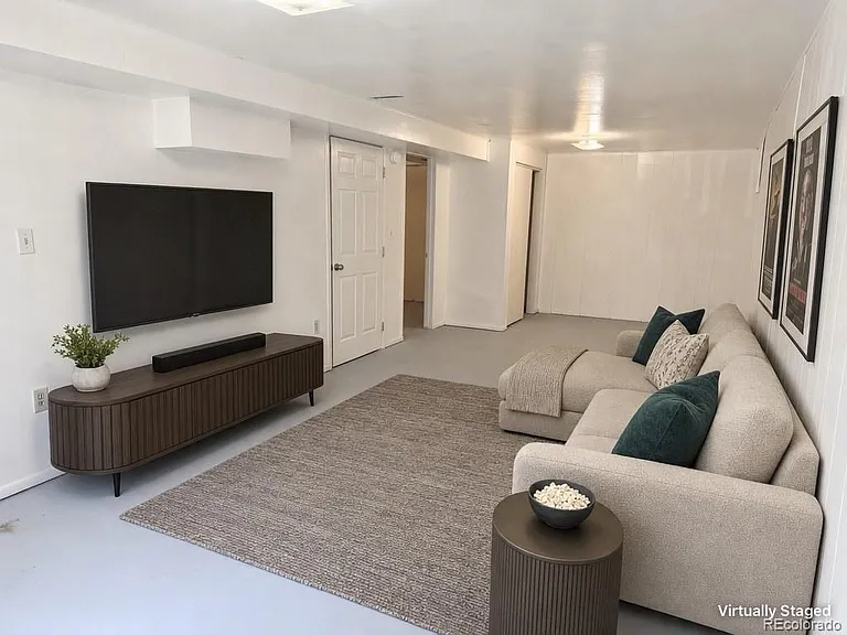 1666 Main St — Photo 17