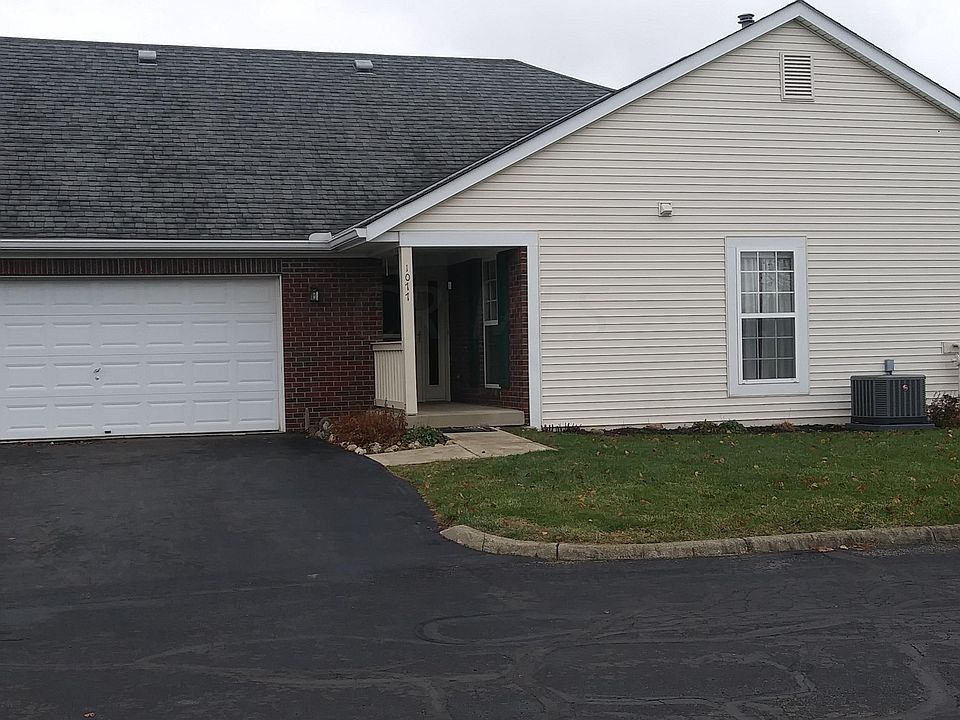 1st image of 1077 Arbor Oaks Ln