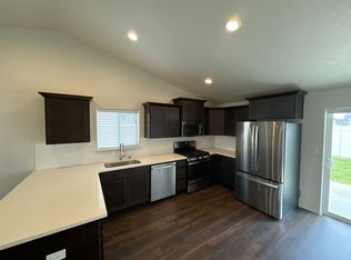 6109 Coolidge Rd, Yakima, WA 98903