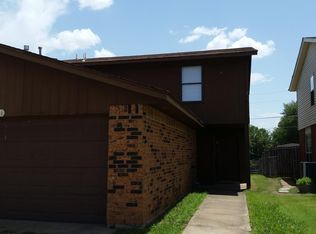 4014 NW Ozmun Ave, Lawton, OK 73505