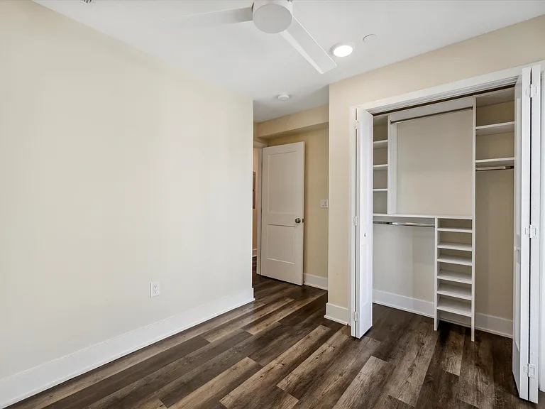1804 W Berks St — Photo 20