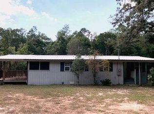 10187 Pond Rd, Milton, FL 32583
