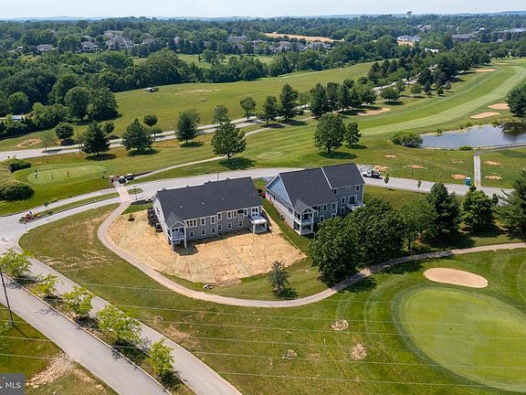 5th image of 338 Sawgrass Dr #35