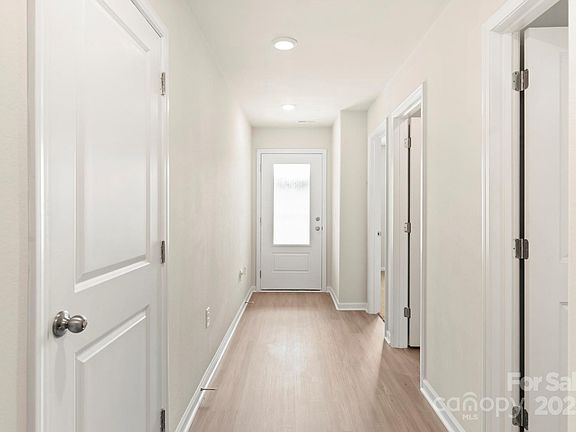 3rd image of 3520 Clover Valley Dr