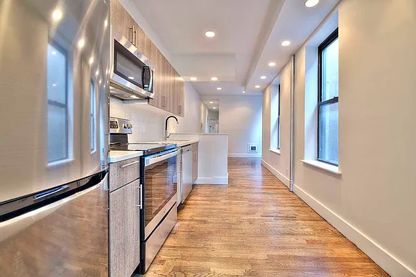 Rented by REAL New York | media 8