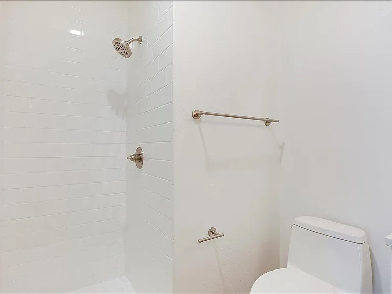 602 Anacapa St #A — Photo 13