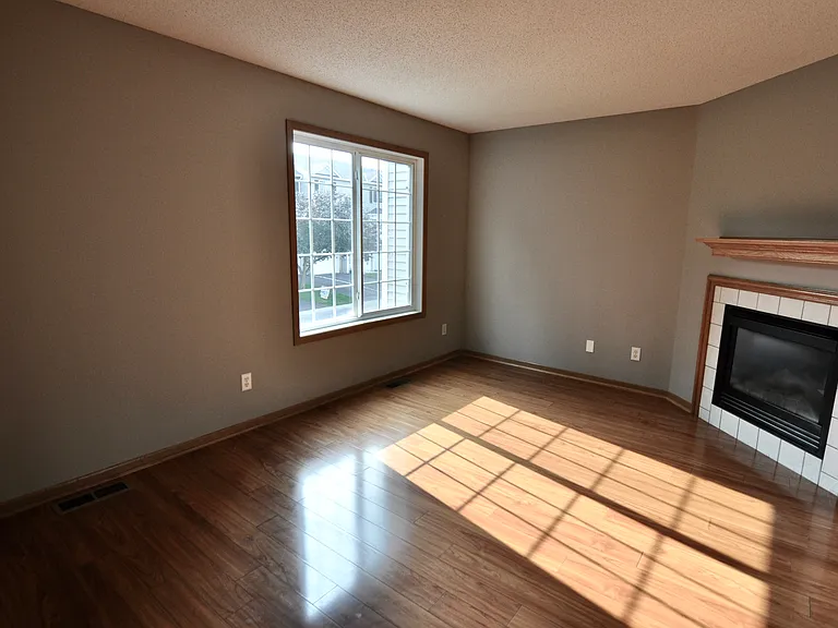 15511 Float Ln — Photo 9