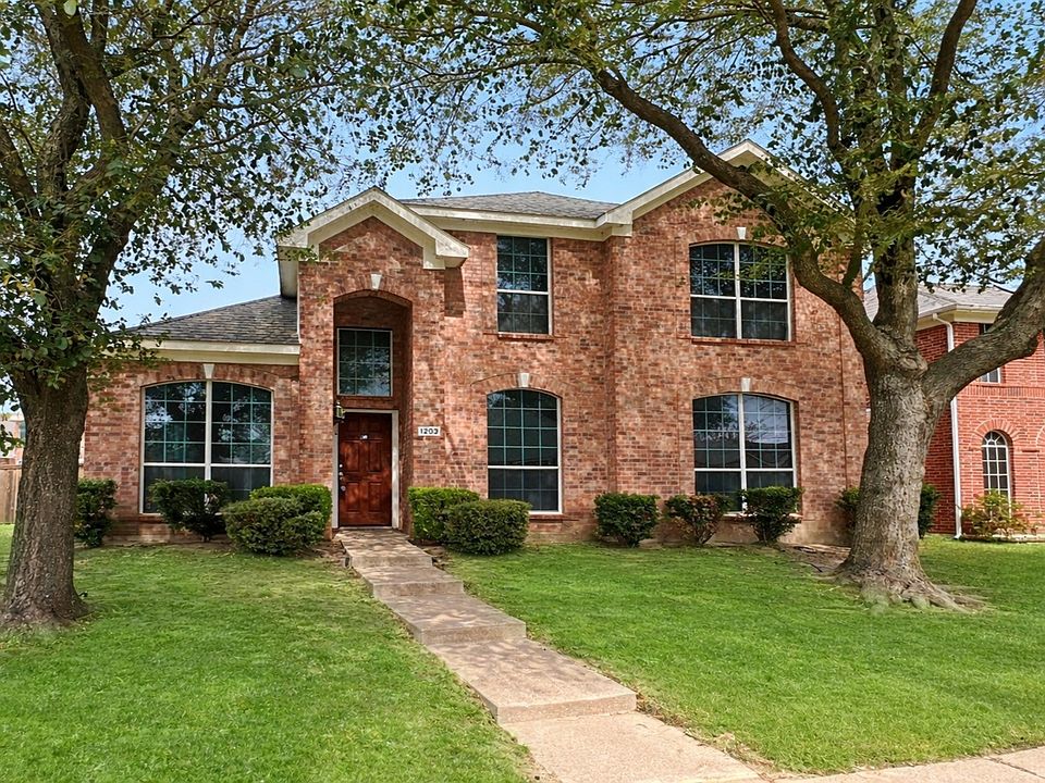 1st image of 1203 Whitecreek Dr