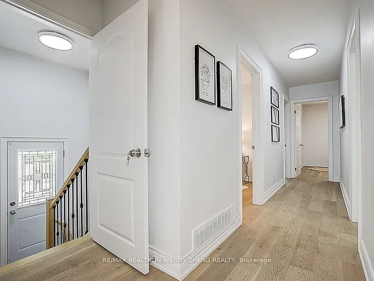 47 Sherwood Forest Dr #MAIN — Photo 21