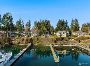 15678 Virginia Point Rd NE, Poulsbo, WA 98370