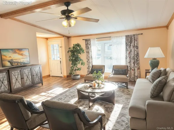 3 Pine Court, Bloomingburg, NY 12721