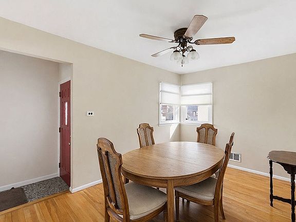 4th image of 16318 97th St