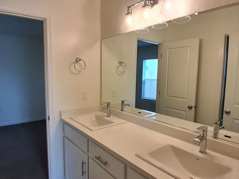 1646 Concord Ave — Photo 17