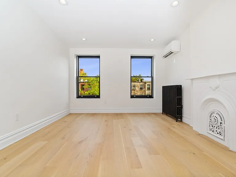 354 Macon St #2 — Photo 6