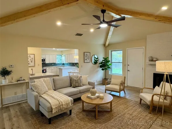 6513 Circleview Dr, North Richland Hills, TX 76180