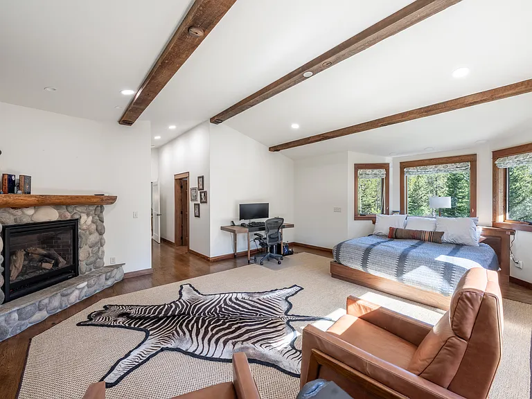 1475 N Old Trail Dr — Photo 32