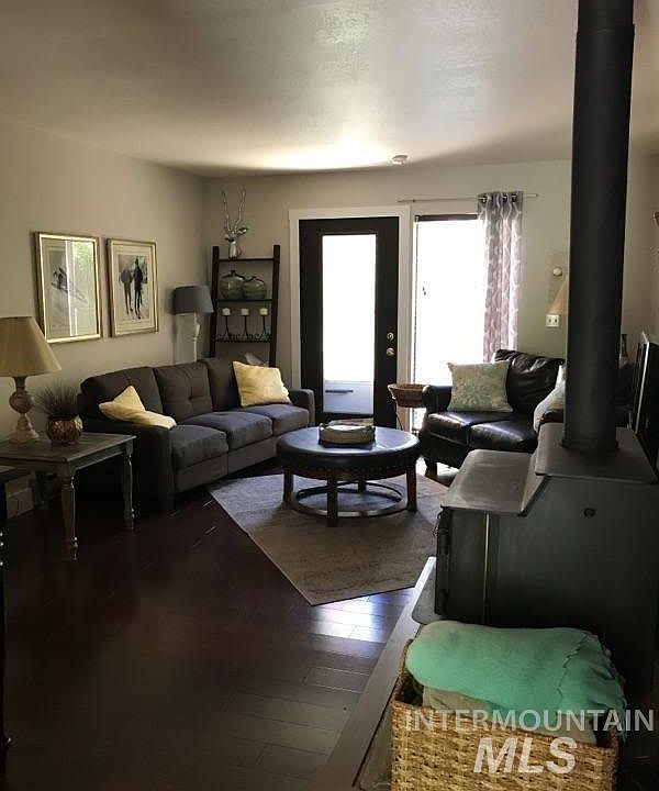 1st image of 2030 Briarwood Dr