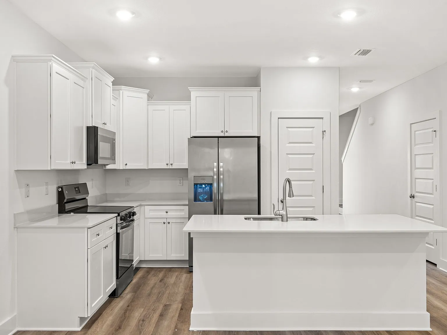 188 Ellery Lane - 1 — Photo 4