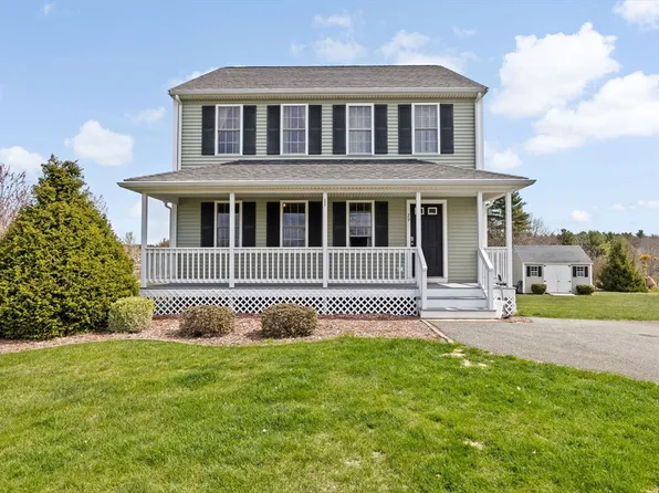 29 Captain Hall Rd, Middleboro, MA 02346
