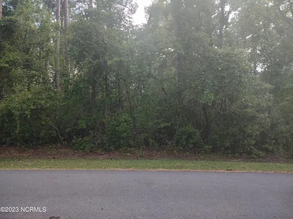 902 Gulf Stream Court, New Bern, NC 28560
