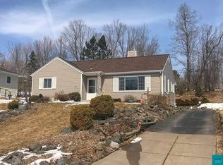 213 W Winona St, Duluth, MN 55803