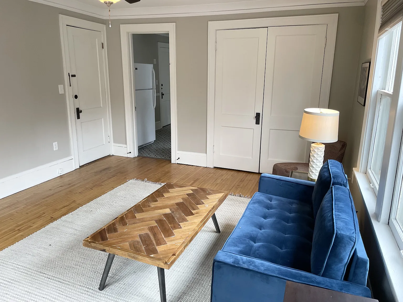 Ashland & Laurel Apartments — Photo 2