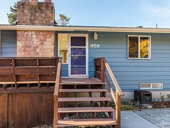 4th image of 955 Diane Ave