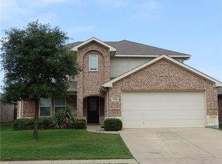 12120 Rowsley Ln, Burleson, TX 76028