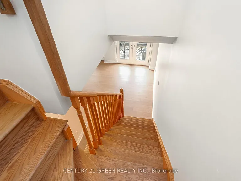 2427 Greenwich Dr — Photo 22