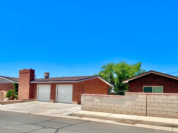 1808 Columbia Dr SE, Albuquerque, NM 87106