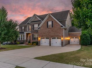 3912 Litchfield Dr, Waxhaw, NC 28173