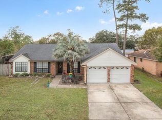 801 Lake Vermillion Ct, Slidell, LA 70461