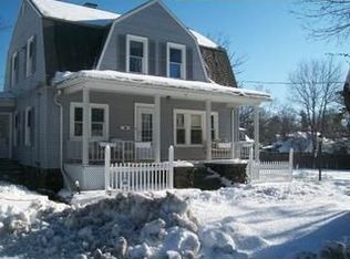 11 Calumet Ave, Worcester, MA 01606