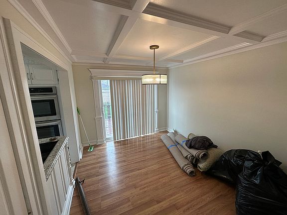 4th image of 3644 Cuyler Ave