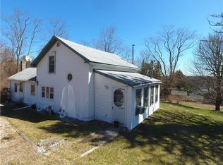 49 Torrey Rd, South Kingstown, RI 02879