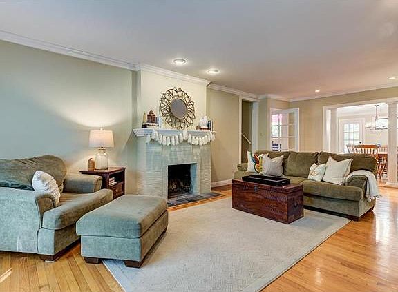 4th image of 739 Brownell Ave