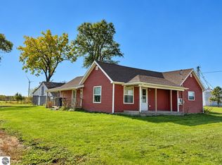 11326 E Monroe Rd, Merrill, MI 48637