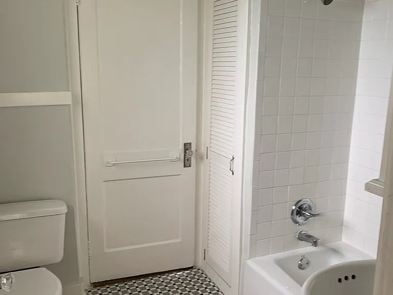 3220 Pawnee Ave — Photo 9