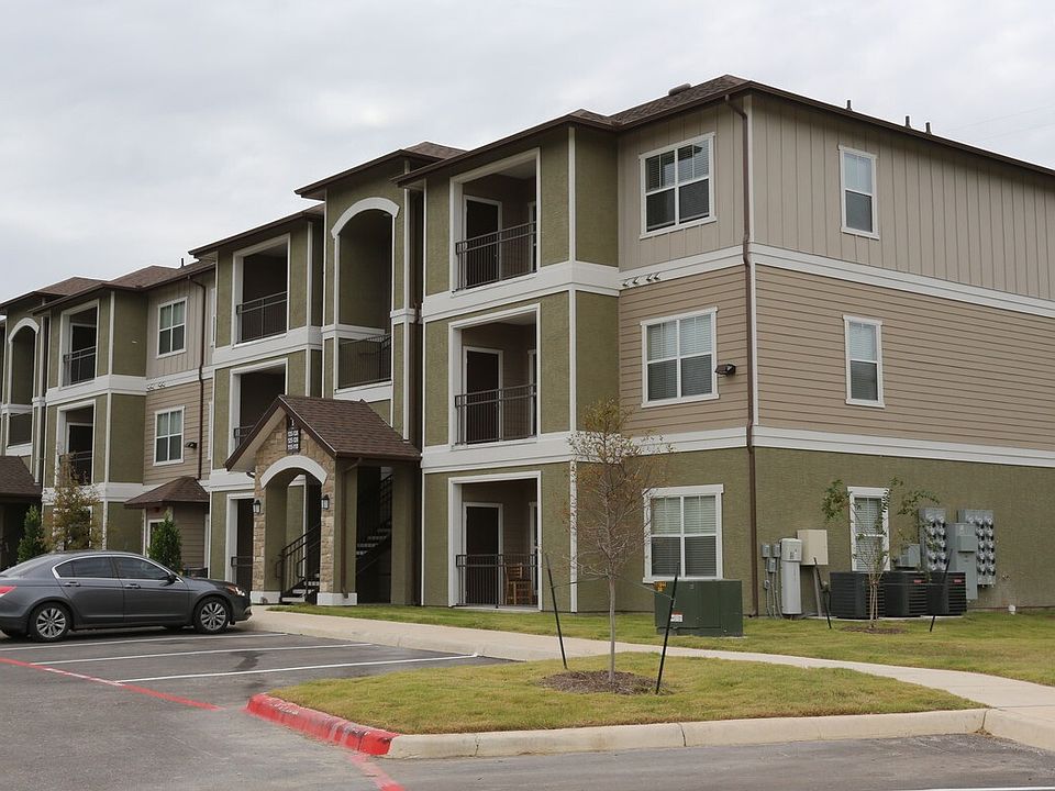 Paso Fino Apartment Homes 10729 Shaenfield Rd San Antonio TX Zillow