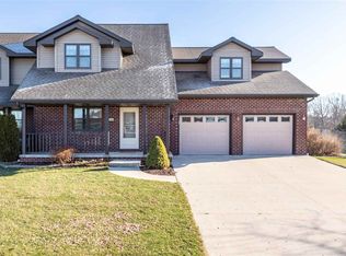 2736 Don Gerard Way, Green Bay, WI 54311