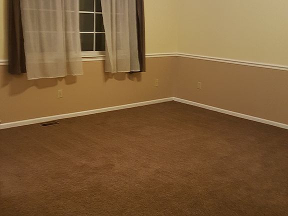 2nd image of 3605 Naples Ct