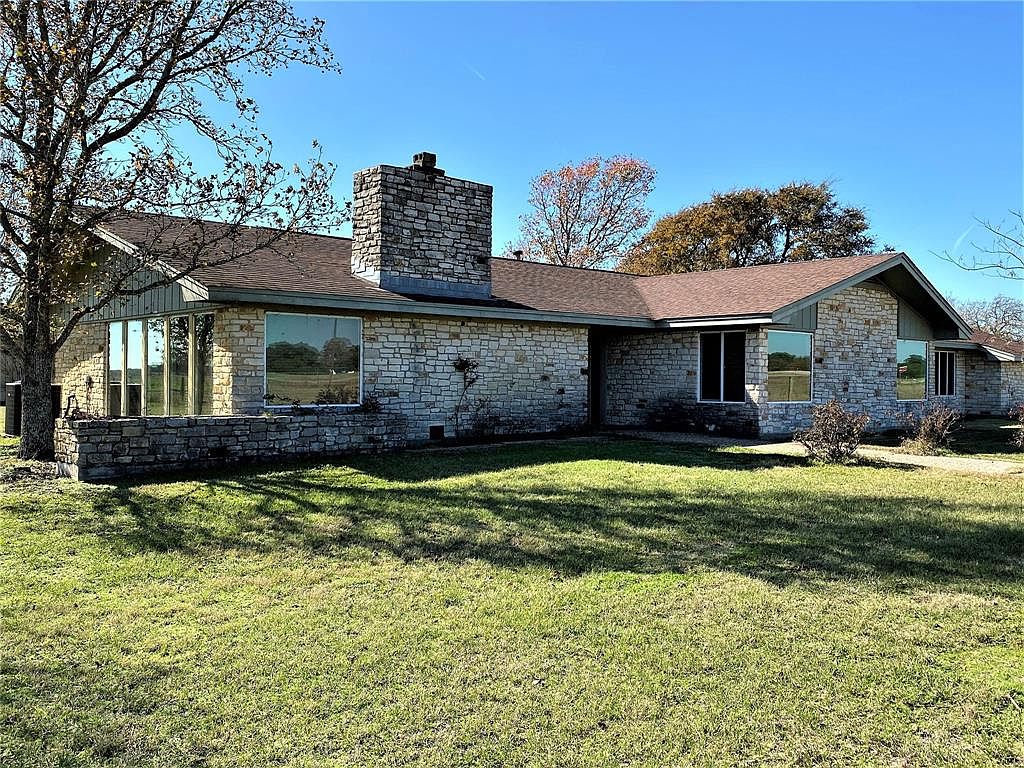 392 Blume Ln, Ledbetter, TX 78946 Zillow