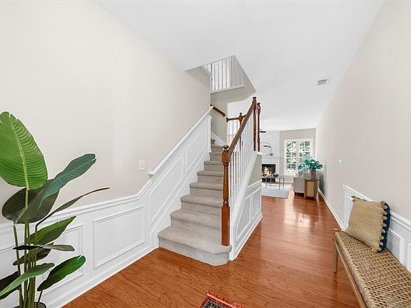 2nd image of 1462 Bellsmith Dr