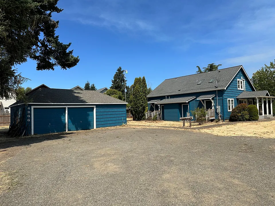 4866 Main St
