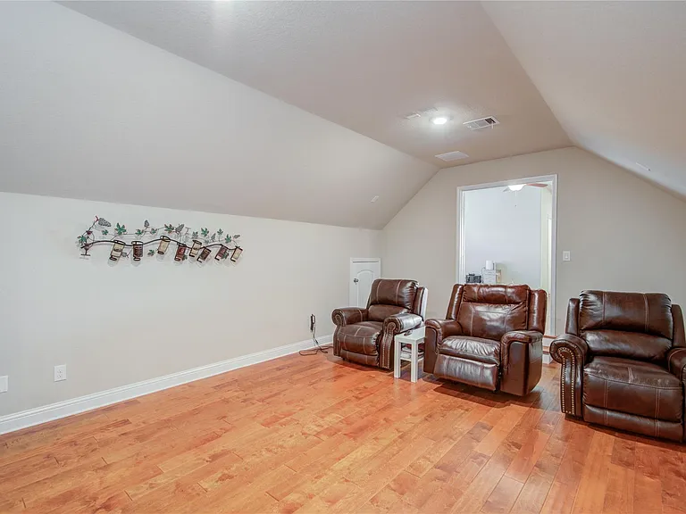 12902 Oak Falls Dr — Photo 40