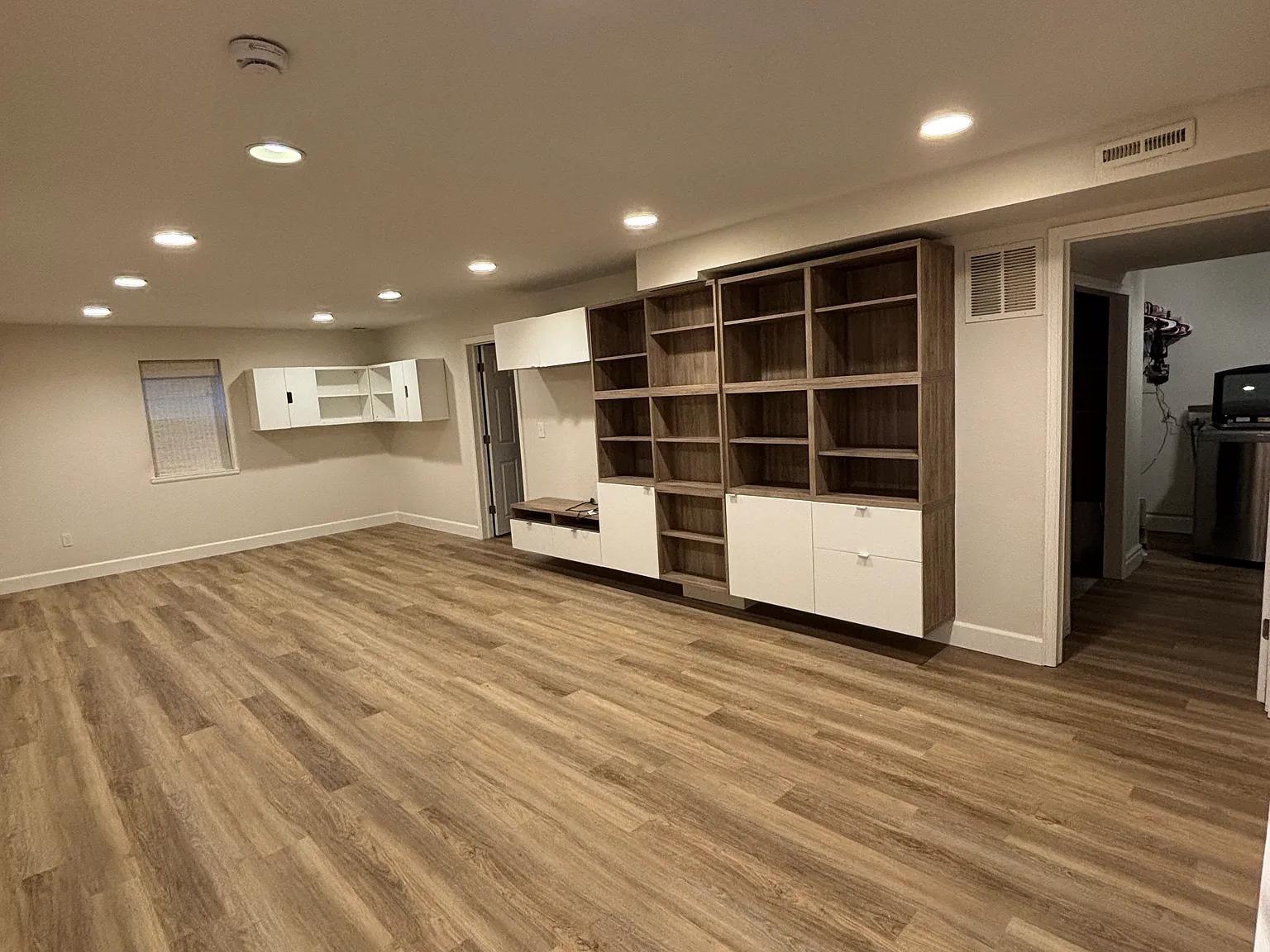 1 bed, 1300 sqft, $1,650 — Photo 3