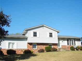 1427 George St SW, Canton, OH 44706